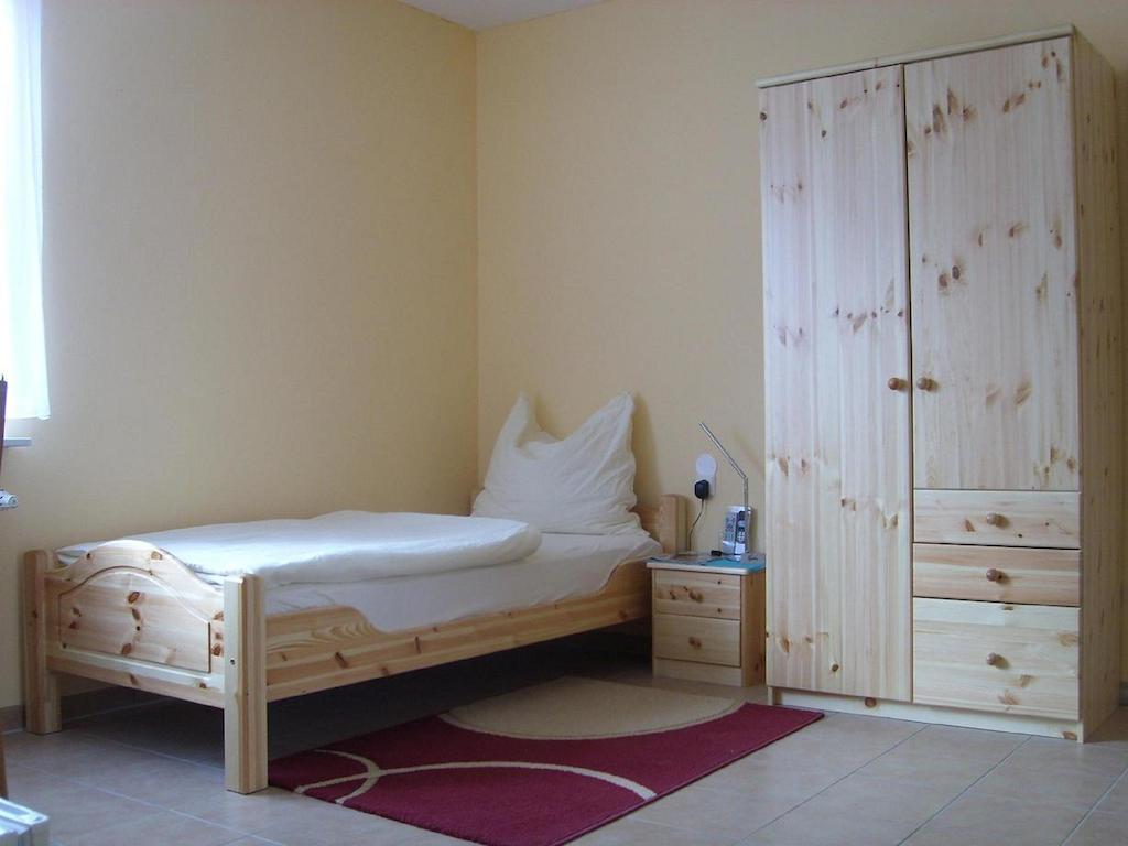 Gaestehaus Am Reiterhof Mutschler Donzdorf Room photo