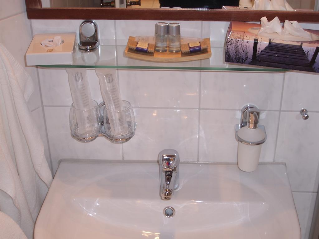 Gaestehaus Am Reiterhof Mutschler Donzdorf Room photo